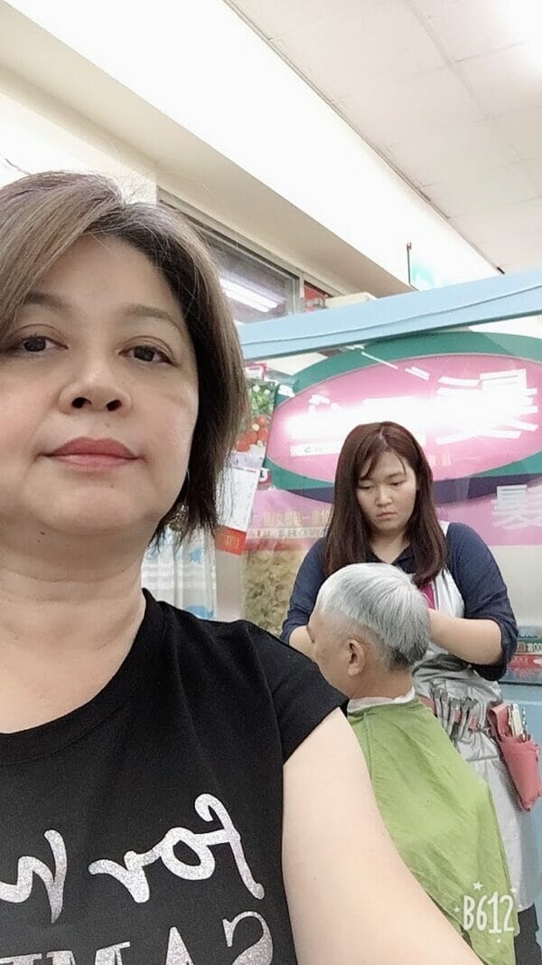 108年美髮全科千宜,結業後準備創業,學習期間為了增進技術每月義剪必跟,累積真人實作經驗結業後輔導開業,開業地點美濃